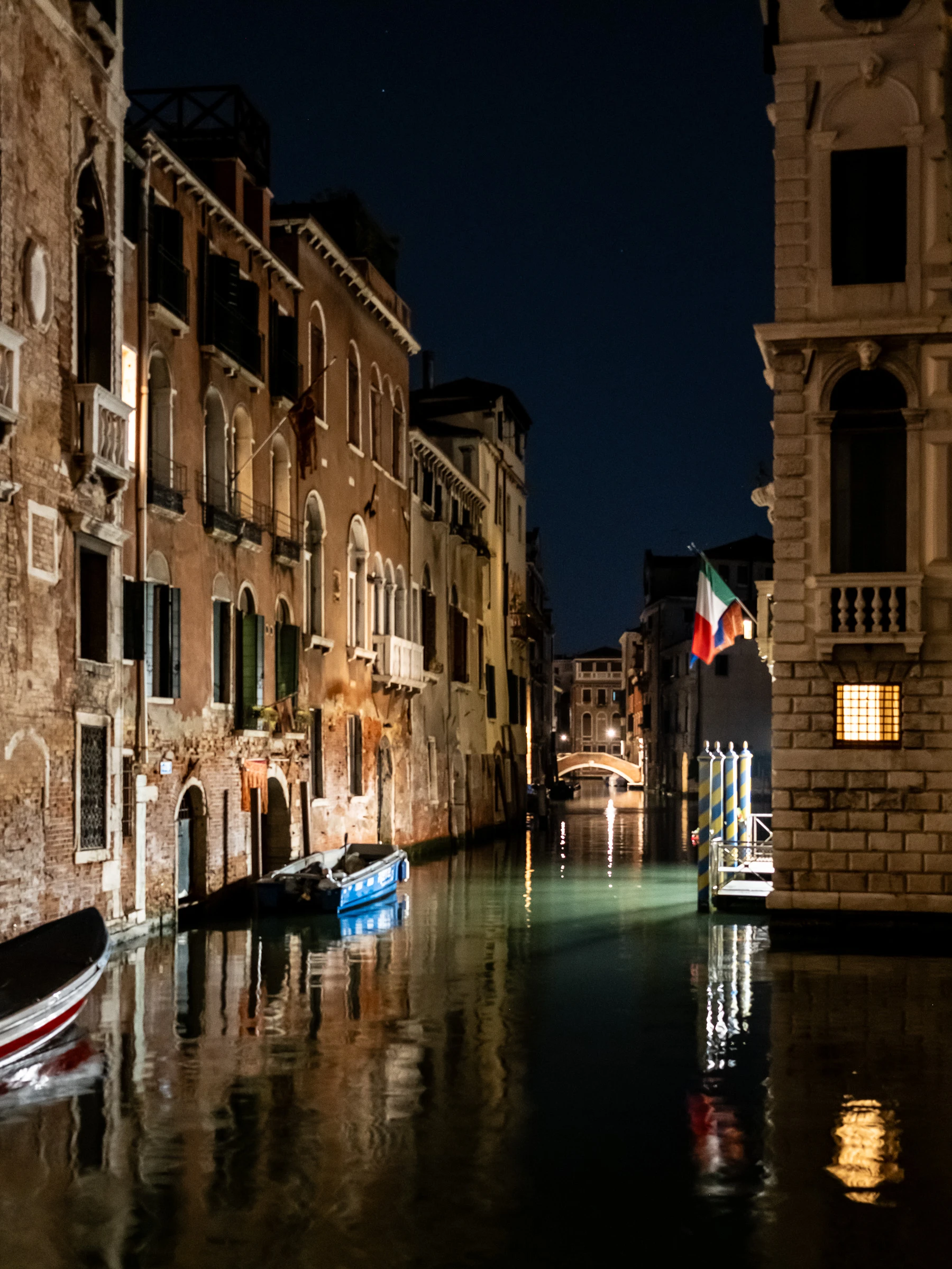 Interior photography — Kevin Chartier private collection